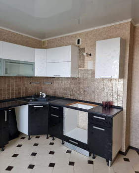 3-к квартира, вторичка, 98м2, 13/16 этаж