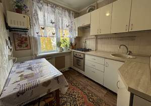 2-к квартира, вторичка, 43м2, 3/5 этаж