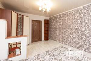 4-к квартира, вторичка, 102м2, 8/12 этаж