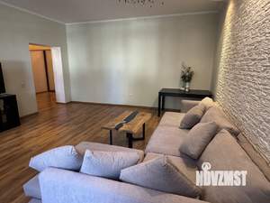 3-к квартира, вторичка, 115м2, 1/10 этаж