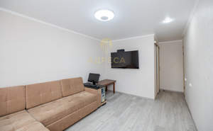 2-к квартира, вторичка, 43м2, 1/5 этаж