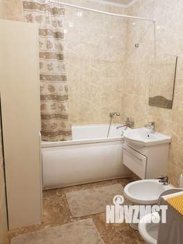 2-к квартира, вторичка, 76м2, 9/18 этаж