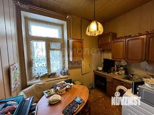 3-к квартира, вторичка, 64м2, 1/4 этаж