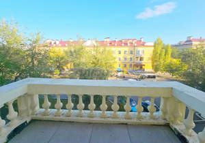 2-к квартира, вторичка, 58м2, 3/3 этаж
