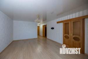 4-к квартира, вторичка, 147м2, 9/10 этаж