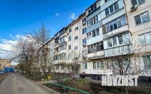 2-к квартира, вторичка, 43м2, 3/5 этаж