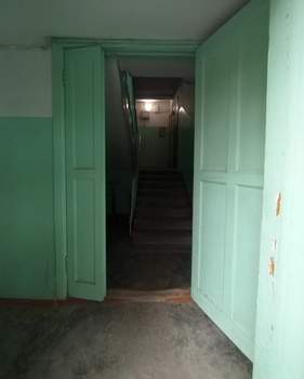 2-к квартира, вторичка, 45м2, 1/5 этаж