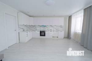 4-к квартира, вторичка, 124м2, 10/10 этаж