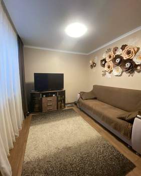 2-к квартира, вторичка, 30м2, 1/5 этаж