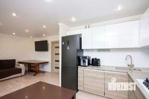 3-к квартира, вторичка, 74м2, 2/9 этаж