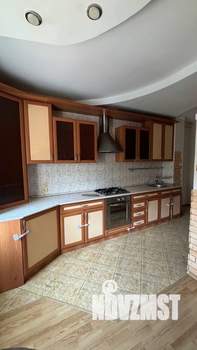 5-к квартира, вторичка, 106м2, 3/9 этаж
