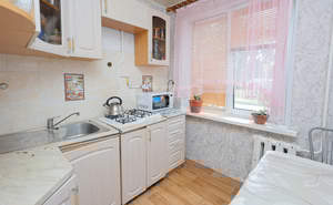 3-к квартира, вторичка, 60м2, 1/5 этаж
