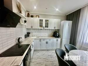 2-к квартира, вторичка, 61м2, 7/17 этаж