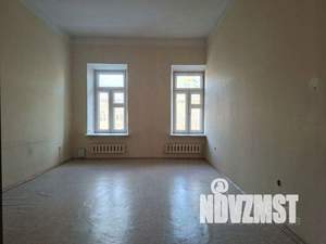 4-к квартира, вторичка, 137м2, 1/2 этаж