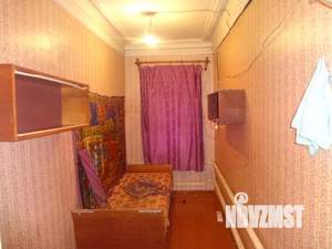 2-к квартира, вторичка, 42м2, 1/2 этаж