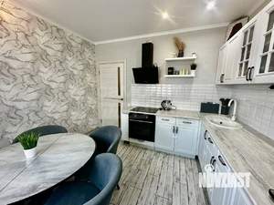2-к квартира, вторичка, 61м2, 7/17 этаж