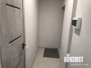 2-к квартира, вторичка, 43м2, 1/4 этаж
