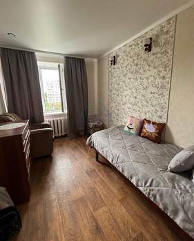 4-к квартира, вторичка, 61м2, 5/5 этаж