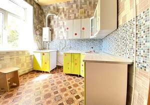 3-к квартира, вторичка, 73м2, 2/2 этаж