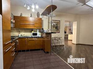 3-к квартира, вторичка, 207м2, 5/7 этаж