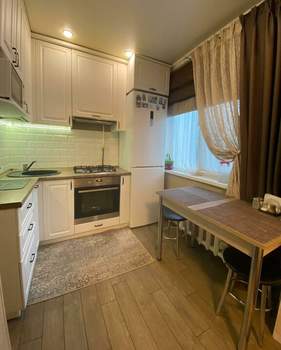 2-к квартира, вторичка, 30м2, 1/5 этаж