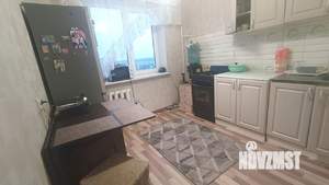 3-к квартира, вторичка, 63м2, 7/10 этаж