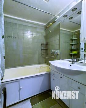 3-к квартира, вторичка, 63м2, 8/9 этаж