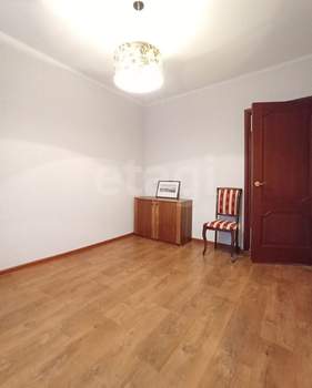 3-к квартира, вторичка, 64м2, 2/9 этаж