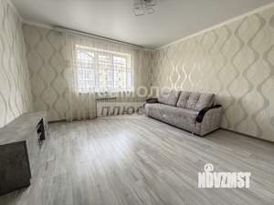 2-к квартира, вторичка, 54м2, 1/3 этаж