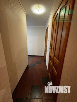 2-к квартира, вторичка, 64м2, 1/10 этаж