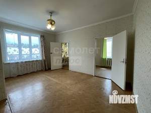3-к квартира, вторичка, 38м2, 2/2 этаж