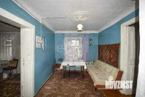 3-к квартира, вторичка, 54м2, 1/1 этаж