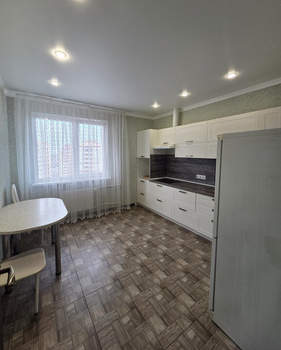 2-к квартира, вторичка, 60м2, 14/17 этаж