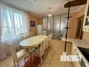 3-к квартира, вторичка, 102м2, 3/17 этаж