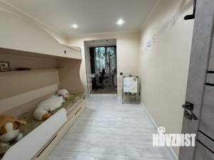 3-к квартира, вторичка, 61м2, 1/9 этаж