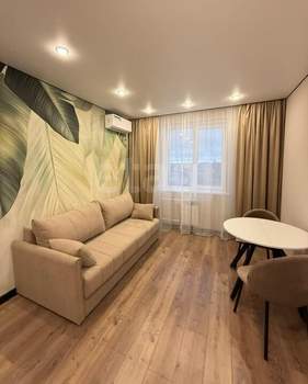 2-к квартира, вторичка, 42м2, 1/17 этаж