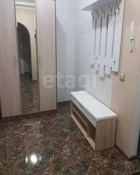 1-к квартира, вторичка, 42м2, 10/17 этаж