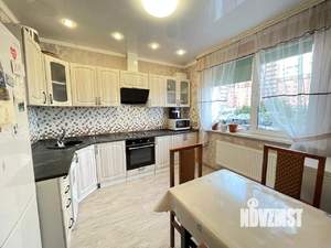 2-к квартира, вторичка, 58м2, 1/17 этаж
