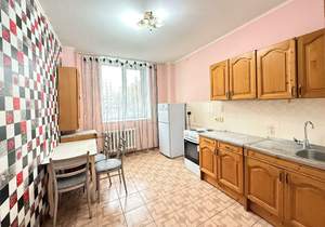 2-к квартира, вторичка, 60м2, 1/17 этаж