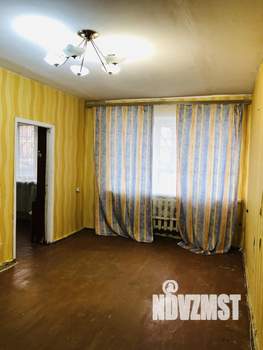 4-к квартира, вторичка, 61м2, 1/5 этаж