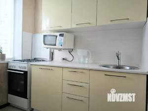 2-к квартира, вторичка, 43м2, 1/5 этаж