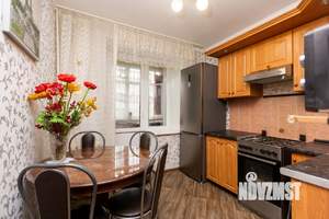 2-к квартира, вторичка, 48м2, 3/5 этаж