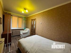 2-к квартира, вторичка, 40м2, 1/4 этаж