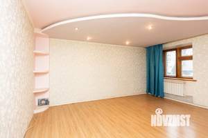 3-к квартира, вторичка, 70м2, 1/2 этаж