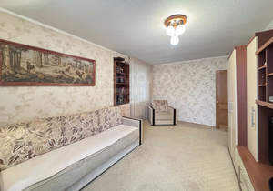 2-к квартира, вторичка, 47м2, 1/1 этаж