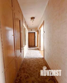 3-к квартира, вторичка, 63м2, 8/9 этаж