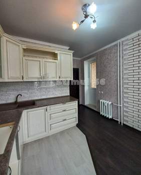 2-к квартира, вторичка, 60м2, 10/17 этаж