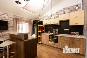 Студия квартира, вторичка, 70м2, 6/6 этаж