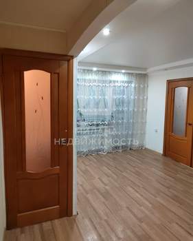 3-к квартира, вторичка, 42м2, 5/5 этаж