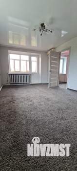 2-к квартира, вторичка, 42м2, 2/2 этаж